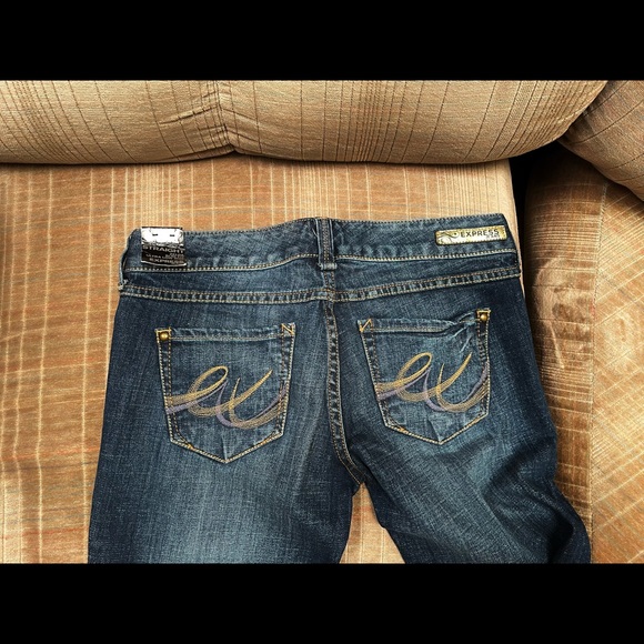 🆕 Express Zelda Straight Slim Fit Jeans - Picture 4 of 7